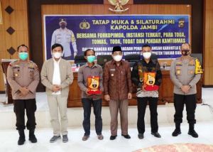 Di Hadapan Kapolda, Bupati Anwar Sadat Puji Kinerja Kapolres AKBP Guntur Saputro