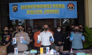 Resmob Polda Jambi Ringkus Komplotan Perampok Spesialis Handphone