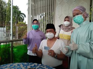 Vaksinasi Tahap Dua Dimulai, Wawako: Alhamdulillah Baik - Baik Saja