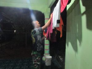 Bantu Orang Tua Asuh Jadi Rutinitas Satgas Selain Laksanakan Program TMMD