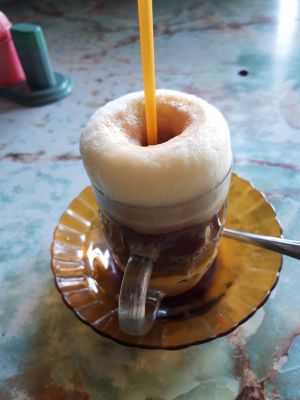 Sudah Ada Sejak 1986, Teh Telor dan Kopi di Warung Sudi Mampir Favorit di Enok