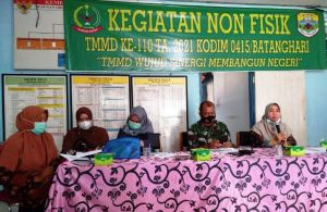 Kepala Puskesmas Kumpehulu Jelaskan Manfaat Posyandu Bagi Warga