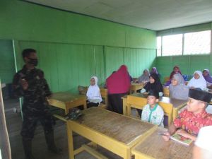 Satgas Ajarkan Ideologi Pancasila ke Santri Madrasah Jauharul Falah