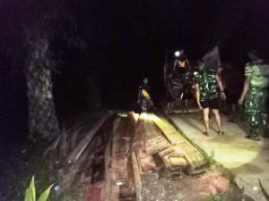 Kejar Target Pembukaan Jalan, Satgas TMMD Lembur Hingga Malam