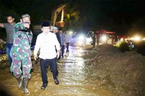 Ditinjau Bupati, Jalan Bangko-Kerinci Kembali Lancar