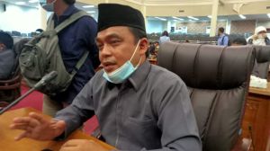 Dewan Desak Perbaikan Jalan Di Kecamatan Pelayangan