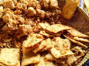 Suka Buka Puasa dengan Gorengan, Simak Dulu Pesan Dokter Berikut