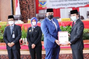 DPRD Jambi Gelar Paripurna LHP BPK RI Terkait LKPD Tahun 2020