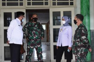 Pj Gubernur Tinjau Lokasi Vaksinasi Massal di Korem 042/Gapu, Danrem: Disiapkan 2000 Dosis Vaksin