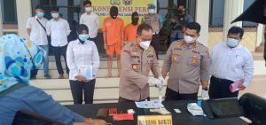 Diupah Rp 2 Juta, R dan Z Dibekuk Saat Antar Barang Haram Narkoba 