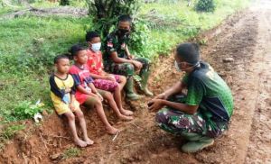 Cegah penulran Covid-19, Satgas TMMD Ajak Anak-Anak SAD Hidup Sehat