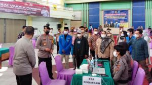 UIN Laksanakan Vaksinasi Massal Covid-19, Rektor: Untuk Mendukung Kegiatan Pemerintah