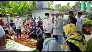 HBA Antar Hasip  Kalimuddin Syam ke Peristirahatan Terakhir di Matagoal Batanghari