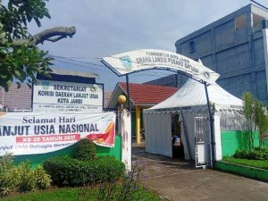 Pemkot Jambi Resmi Operasikan Graha Lansia Rawat Pasien Covid-19
