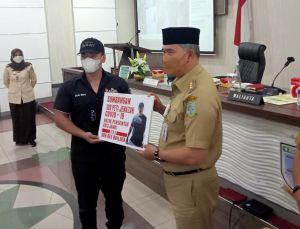 Pemkot Jambi Terima Bantuan 100 Peti Mati Dari YouTuber Bob Bee Builder