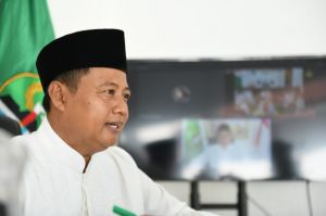 Uu Ruzhanul Ulum Saksi Penobatan Sultan Baru Cirebon Pemda Prov Jabar–Kesultanan Kolaborasi Majukan 