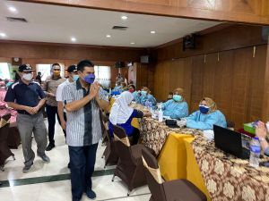 Perjuangkan Percepatan Vaksin, SAH Evaluasi Penanganan Covid 19 Bidang Kesehatan