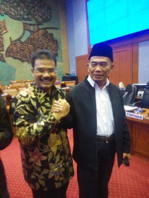 Perjuangan SAH Untuk Mengangkat Satu Juta Guru Honorer Temui Jalan Terang