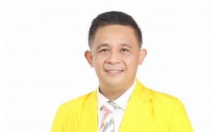 Terima SK Kepengurusan Golkar Kota Jambi, Budi: Saya Siap Besarkan Partai Golkar