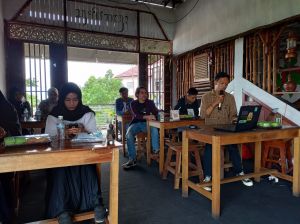 Sekretaris Anggota Watimpres Jan Prince Permata Buka PPAB GMNI Jambi