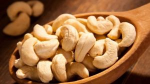 Macam Makanan Alami Penurun Kolesterol
