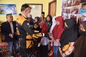 Sapa Masyarakat Kerinci, Fasha Gowes Sambil Santuni Anak Yatim