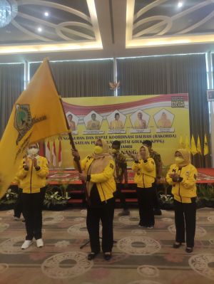 Airin Rachmi Kukuhkan Pengurus KPPG Provinsi Jambi Dibawah Nahkoda Rosita Endra