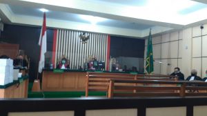 Wiwid Dituntut 5 Tahun 6 Bulan, Zainul, Rahmat dan Fahrurozi 4, 5 Tahun