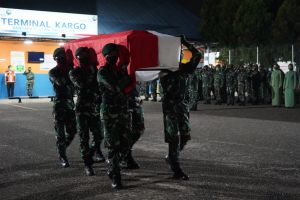 Gugur di Papua, Praka Anumerta Tuppal AB Disambut Upacara Kemiliteran di Jambi
