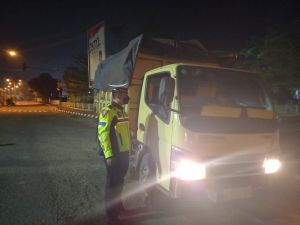 Truk Batubara, Jangan Coba-coba Melintas dalam Kota, Ditlantas Polda Jambi : Kita Tilang