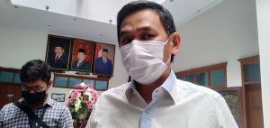 SMAN Titian Teras Jambi Disoal, Waka DPRD : Kepsek Kalau Tidak Mampu, Diganti