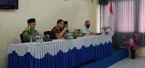 Plt Kepsek dan Ketua Tim Kedisiplinan Mulai Berkantor di SMAN TT dan Langsung Rapat