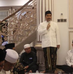Tausiyah Jumat, SAH Ajak Kader Gerindra Bangun Empati Sosial Pulihkan Ekonomi