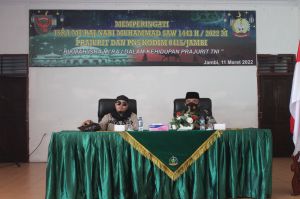 Kodim 0415/Jambi Gelar Peringatan Isra Mikraj juga Bagikan Paket Sembako