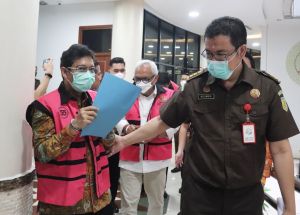 Sengsarakan Rakyat, Dirjen di Kemendag Ditetapkan Kejagung Jadi Tersangka Kasus Ekspor Minyak Goreng