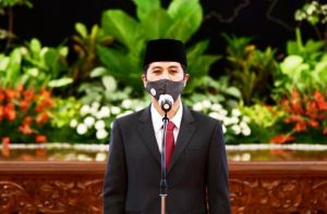 Presiden Jokowi: Masyarakat boleh lepas masker di area terbuka