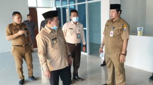 Waduh, Al Haris Berang, Bangunan Gedung Samsat di Tanjabbar Asal Jadi 
