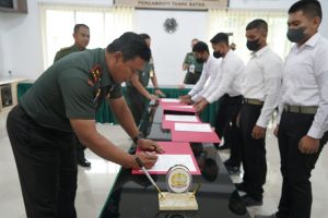 Danrem 042/Gapu Pimpin Penandatanganan Pakta Integritas Penerimaan Catar Akmil 2022