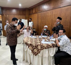 Berkelas Doktor! SAH Ingatkan Pentingnya Peta Jalan (ROAD MAP) Transisi Pandemi Ke Endemi