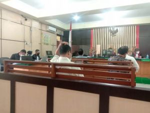 Sidang Apif Firmansyah, Adik Zumi Zola Hadir Sebagai Saksi