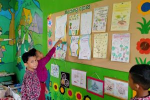 Budaya Baca Meningkat, Sekolah ini Buat Mading Kelas
