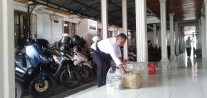 Mengenal Pemilik Kantin Kejujuran di Kantor DPRD