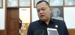 Harga TBS Kelapa Sawit Petani Anjlok, Fraksi Demokrat Minta Langkah Kongkrit Pemprov Jambi 