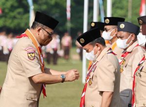 Hari Pramuka, Haris Terima Penghargaan Lencana Karya Bhakti