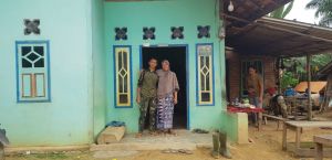 Jadi Orang Tua Asuh Satgas TMMD, Khoriah: Akhirnya Kesampaian Punya Anak Tentara