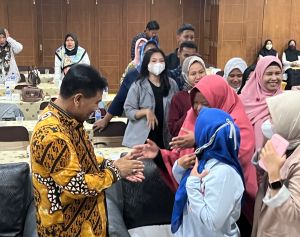 Idola Ibu - Ibu, SAH Sosialisasi Alat Kesehatan dan PKRT untuk Masyarakat