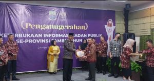 Inspektorat Terima Penghargaan Keterbukaan Informasi dengan Predikat Informatif 