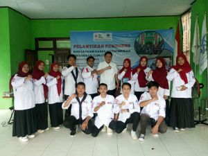 Wakil Rektor Lantik Kepengurusan UKK KSR PMI PT UIN STS Jambi Periode 2023-2024