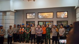 Tiba di Jambi, Kapolri Langsung Cek Kondisi Kapolda Jambi dan 7 Korban Lainnya
