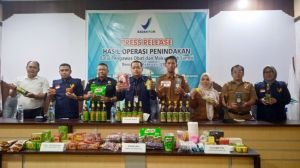 Gerebek Gudang Obat Tradisional, Ribuan Botol Ilegal Diamankan BPOM Jambi